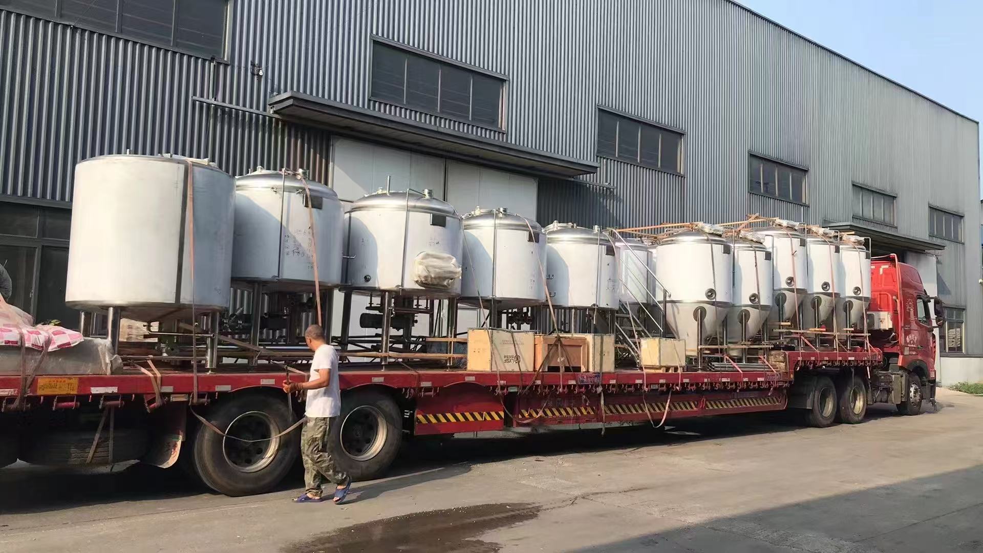 略阳精酿啤酒设备厂—精酿啤酒设备